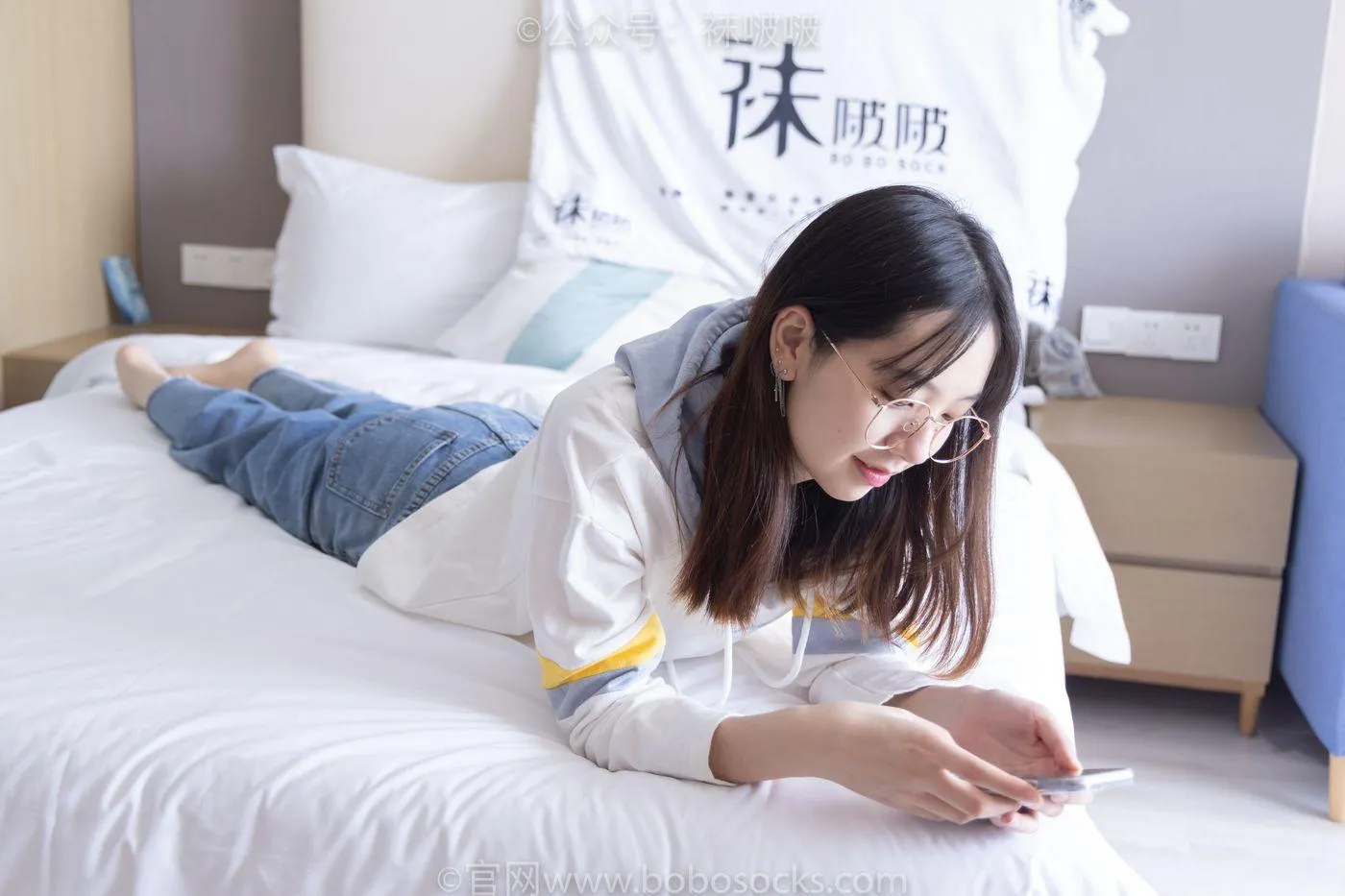 [BoBoSocks袜啵啵]NO.080 小甜豆-帆布鞋、白棉袜、肉丝（花絮版） [140P]插图3